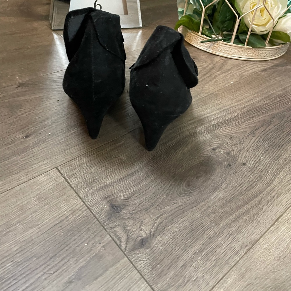 Black booties - Picture 3 of 4